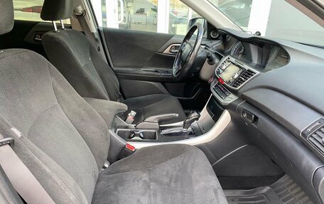 Honda Accord IX рестайлинг, 2013 год, 1 279 000 рублей, 8 фотография