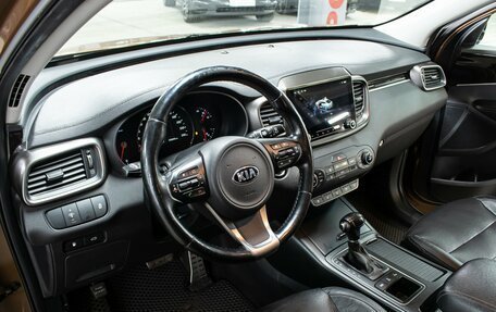 KIA Sorento III Prime рестайлинг, 2016 год, 2 349 000 рублей, 15 фотография