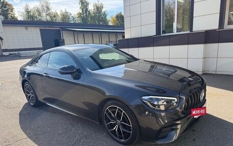 Mercedes-Benz E-Класс, 2021 год, 5 200 000 рублей, 3 фотография