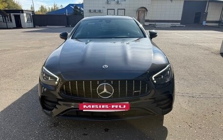 Mercedes-Benz E-Класс, 2021 год, 5 200 000 рублей, 4 фотография