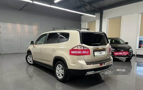 Chevrolet Orlando I, 2012 год, 1 095 000 рублей, 4 фотография