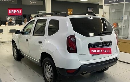 Renault Duster I рестайлинг, 2018 год, 950 000 рублей, 5 фотография