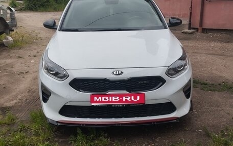 KIA cee'd III, 2018 год, 1 950 000 рублей, 1 фотография