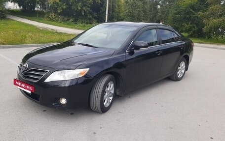 Toyota Camry, 2009 год, 750 000 рублей, 2 фотография