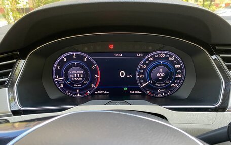 Volkswagen Passat B8 рестайлинг, 2016 год, 2 170 000 рублей, 17 фотография