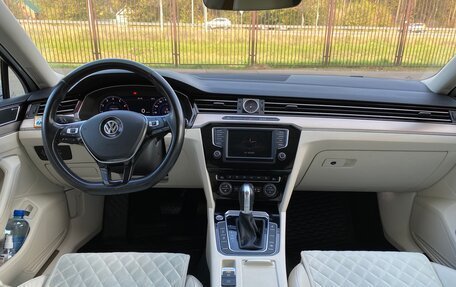 Volkswagen Passat B8 рестайлинг, 2016 год, 2 170 000 рублей, 15 фотография