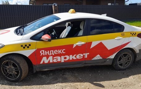 KIA Cerato III, 2018 год, 745 000 рублей, 2 фотография