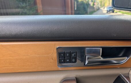 Land Rover Discovery IV, 2012 год, 1 500 000 рублей, 10 фотография