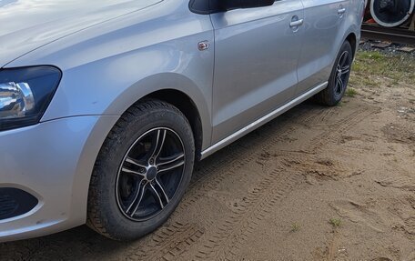 Volkswagen Polo VI (EU Market), 2014 год, 700 000 рублей, 2 фотография