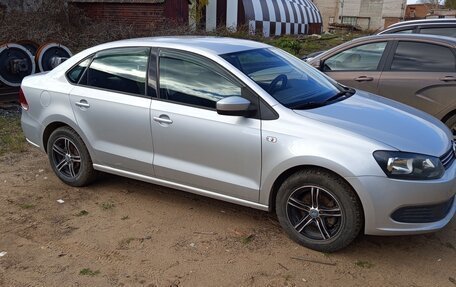 Volkswagen Polo VI (EU Market), 2014 год, 700 000 рублей, 4 фотография