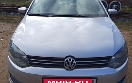 Volkswagen Polo VI (EU Market), 2014 год, 700 000 рублей, 3 фотография