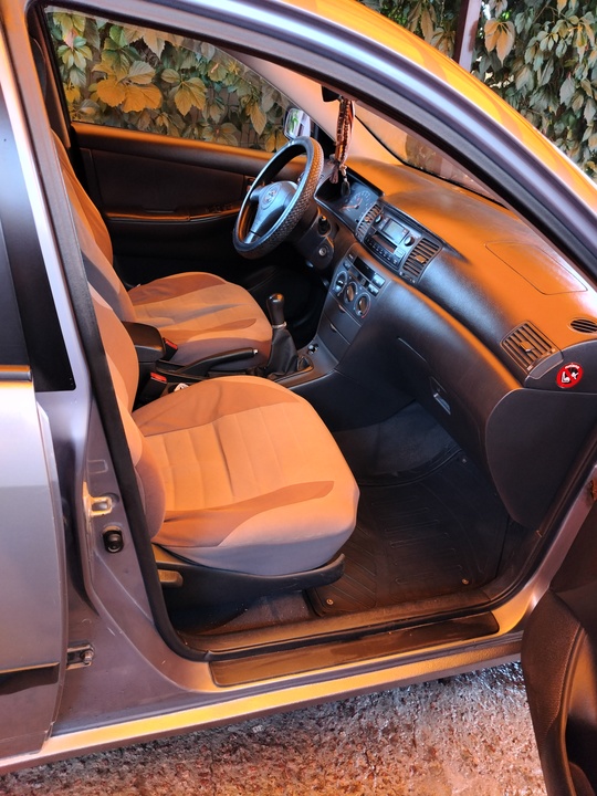 Toyota Corolla E120/E130, 2003 год, 550 000 рублей, 6 фотография