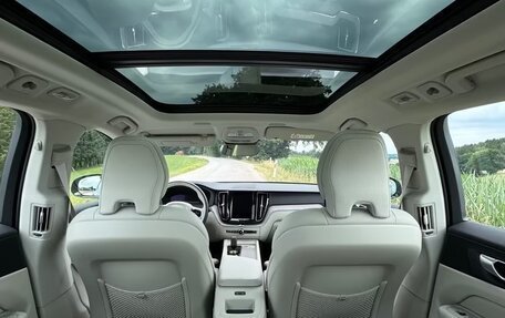 Volvo XC60 II, 2025 год, 11 690 000 рублей, 7 фотография