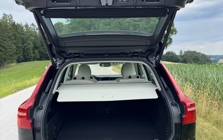 Volvo XC60 II, 2025 год, 11 690 000 рублей, 8 фотография