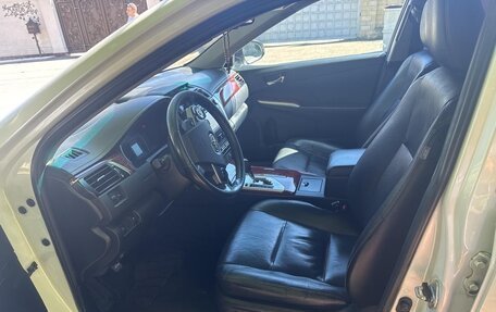 Toyota Camry, 2014 год, 1 450 000 рублей, 5 фотография