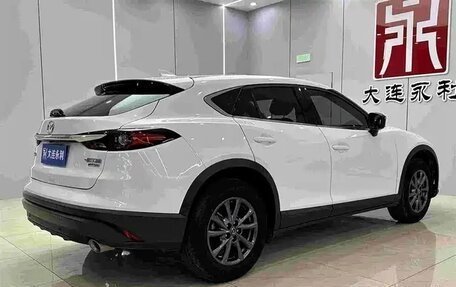 Mazda CX-4, 2021 год, 1 890 000 рублей, 16 фотография
