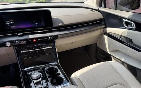 KIA Carnival, 2021 год, 2 892 000 рублей, 12 фотография