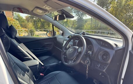 Toyota Vitz, 2019 год, 850 000 рублей, 10 фотография