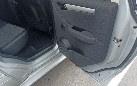 Mercedes-Benz B-Класс, 2009 год, 830 000 рублей, 3 фотография