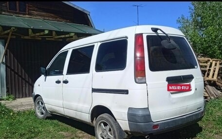 Toyota Town Ace III, 1997 год, 350 000 рублей, 3 фотография