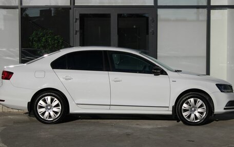 Volkswagen Jetta VI, 2018 год, 1 440 000 рублей, 5 фотография