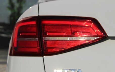 Volkswagen Jetta VI, 2018 год, 1 440 000 рублей, 14 фотография