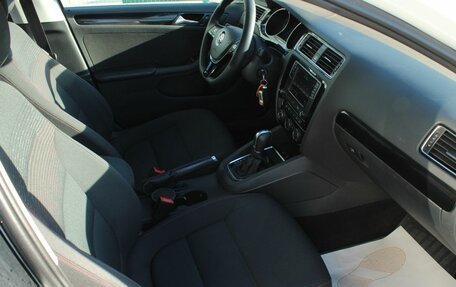 Volkswagen Jetta VI, 2018 год, 1 440 000 рублей, 19 фотография