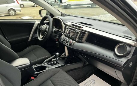 Toyota RAV4, 2013 год, 1 695 000 рублей, 16 фотография