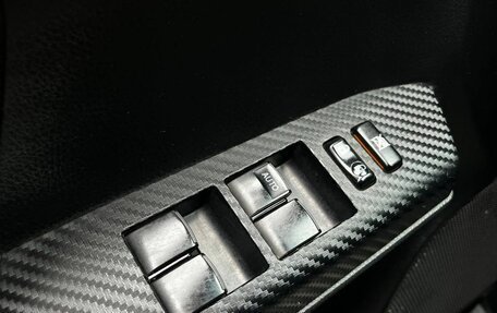 Toyota RAV4, 2013 год, 1 695 000 рублей, 21 фотография