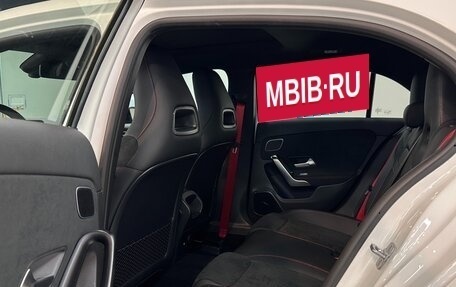 Mercedes-Benz A-Класс AMG, 2024 год, 9 700 000 рублей, 4 фотография