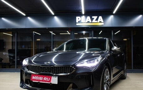 KIA Stinger I, 2018 год, 2 379 000 рублей, 5 фотография