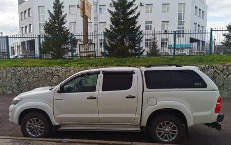 Toyota Hilux VII, 2013 год, 2 400 000 рублей, 3 фотография