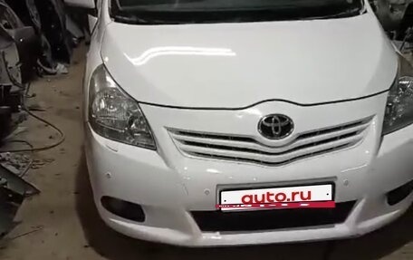 Toyota Verso I, 2010 год, 1 250 000 рублей, 3 фотография