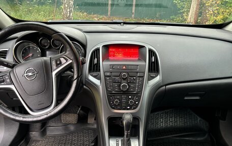 Opel Astra J, 2014 год, 970 000 рублей, 7 фотография