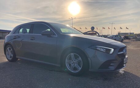 Mercedes-Benz A-Класс, 2018 год, 1 570 000 рублей, 2 фотография