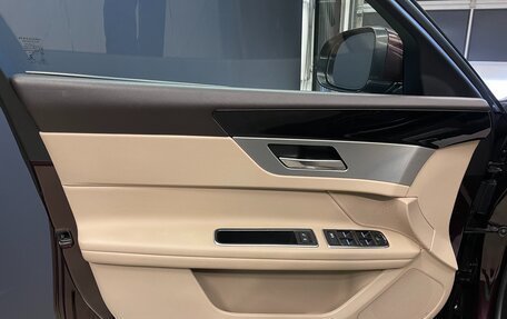 Jaguar XF II, 2016 год, 2 290 000 рублей, 9 фотография