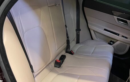 Jaguar XF II, 2016 год, 2 290 000 рублей, 23 фотография