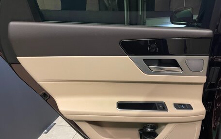 Jaguar XF II, 2016 год, 2 290 000 рублей, 19 фотография