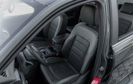 Volkswagen Amarok, 2023 год, 8 200 000 рублей, 14 фотография