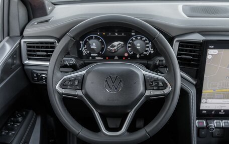 Volkswagen Amarok, 2023 год, 8 200 000 рублей, 17 фотография