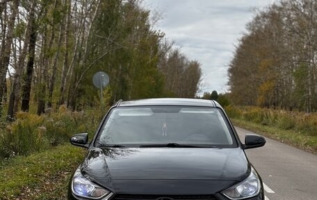 Hyundai Solaris II рестайлинг, 2019 год, 1 250 000 рублей, 2 фотография