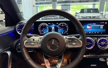 Mercedes-Benz A-Класс, 2022 год, 2 200 000 рублей, 9 фотография