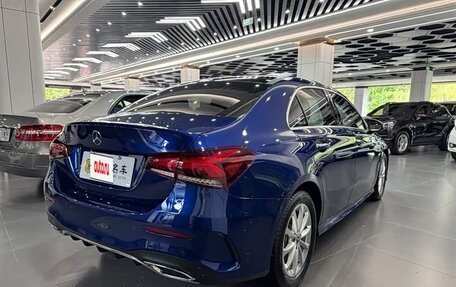 Mercedes-Benz A-Класс, 2022 год, 2 200 000 рублей, 7 фотография