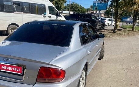 Hyundai Sonata IV рестайлинг, 2005 год, 310 000 рублей, 3 фотография