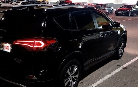 Toyota RAV4, 2017 год, 2 250 000 рублей, 8 фотография