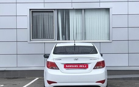 Hyundai Solaris II рестайлинг, 2015 год, 875 000 рублей, 6 фотография