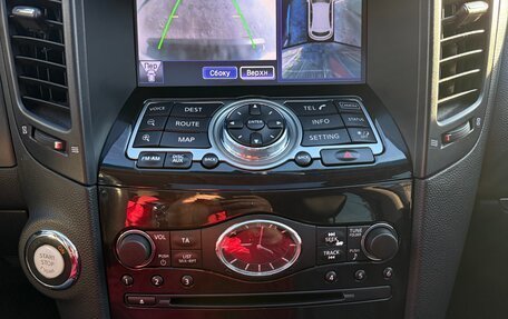 Infiniti FX II, 2012 год, 1 999 999 рублей, 17 фотография