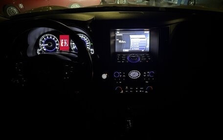 Infiniti FX II, 2012 год, 1 999 999 рублей, 21 фотография