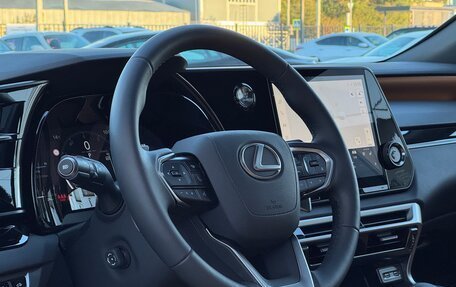 Lexus RX IV рестайлинг, 2025 год, 7 400 000 рублей, 10 фотография