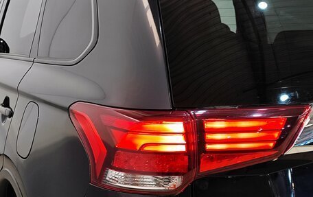 Mitsubishi Outlander III рестайлинг 3, 2015 год, 1 729 000 рублей, 6 фотография